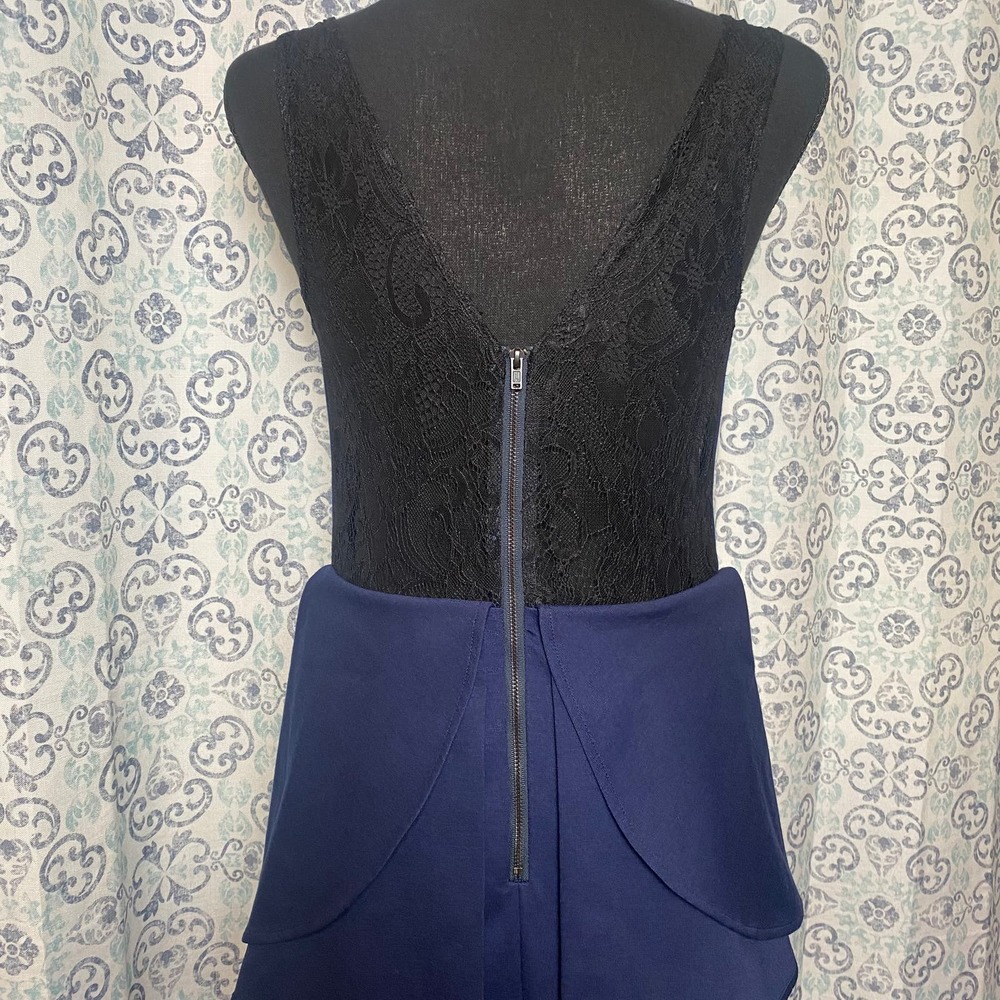 BCBGeneration NWT Womens‎ Size 6 Sleeveless Navy Dress - Picture 6 of 12